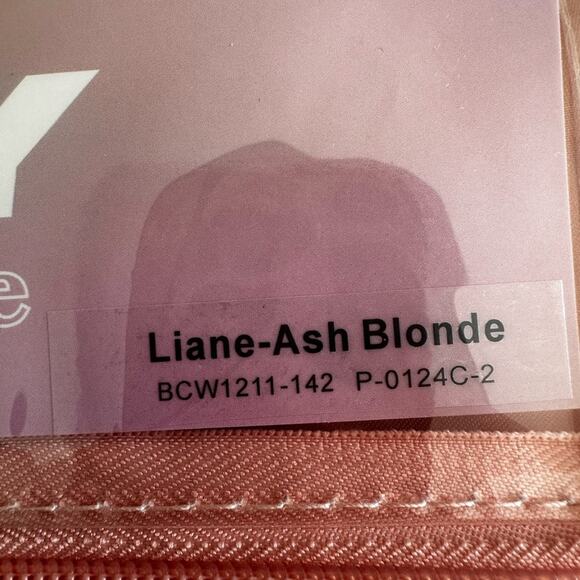 Liane-ash Blonde | 18” ponytail | hair extensions | new never opened main image 9